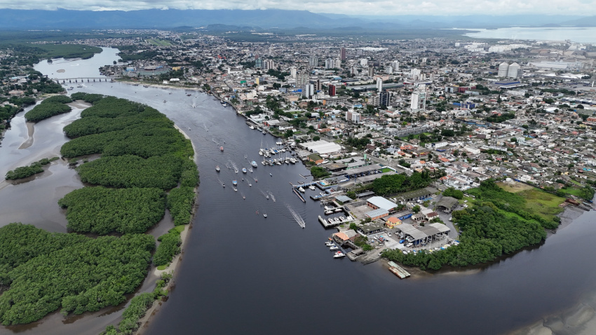 Prefeitura de Paranaguá decreta ponto facultativo; veja o que abre e fecha