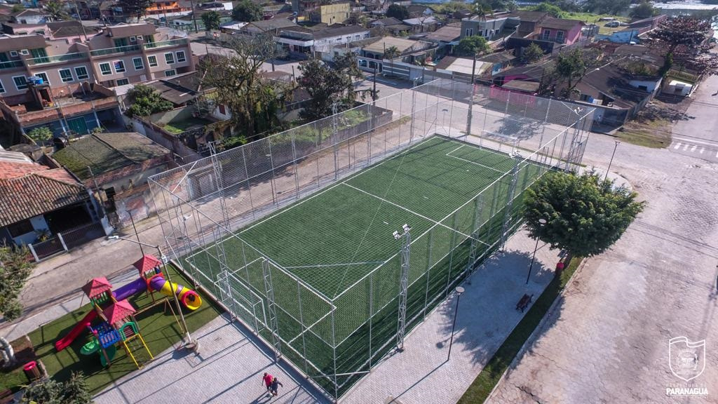 Escola de Futebol Paraná Clube Bairro Alto, Sports