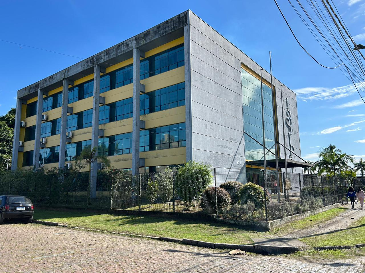 Prefeitura de Paranaguá promove capacitação para multiplicadores no enfrentamento à violência contra mulheres e meninas