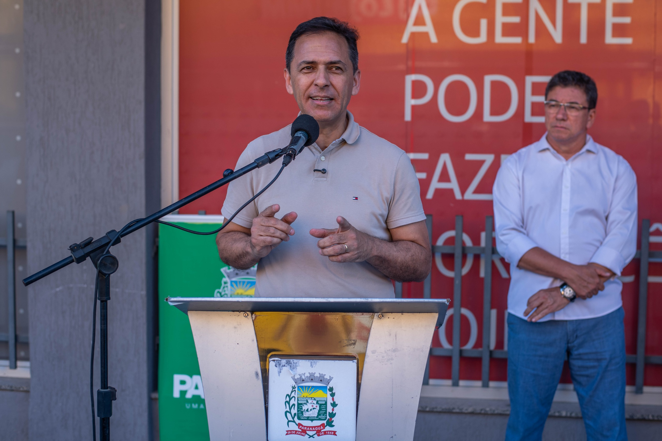 Prefeitura entrega praça revitalizada no Largo Cônego Alcindino e avança na requalificação do Centro Histórico