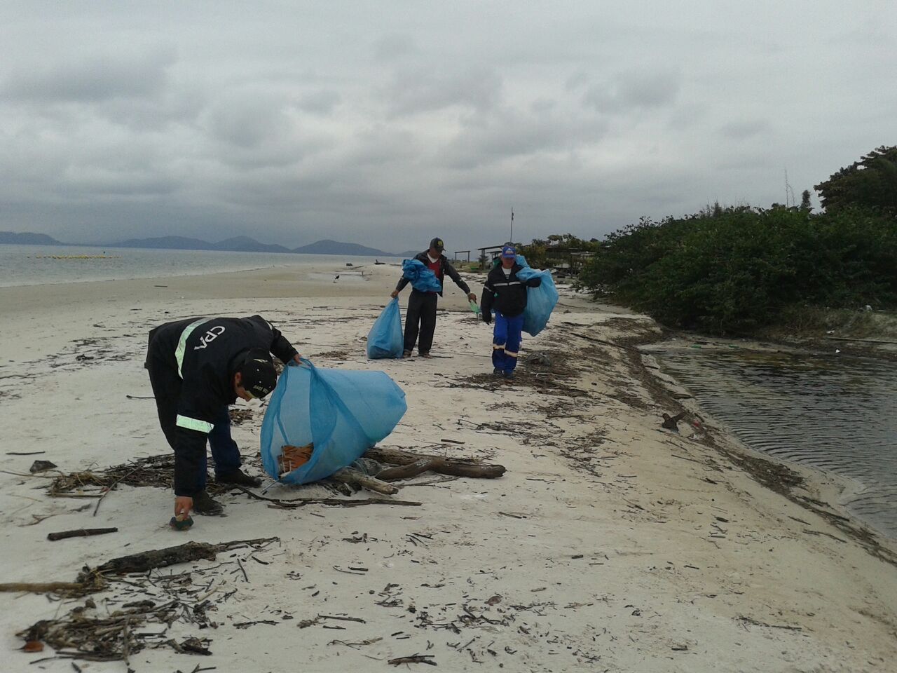 Sesc-PR: Dia Mundial de Limpeza de Rios e Praias é transferido para o  próximo sábado