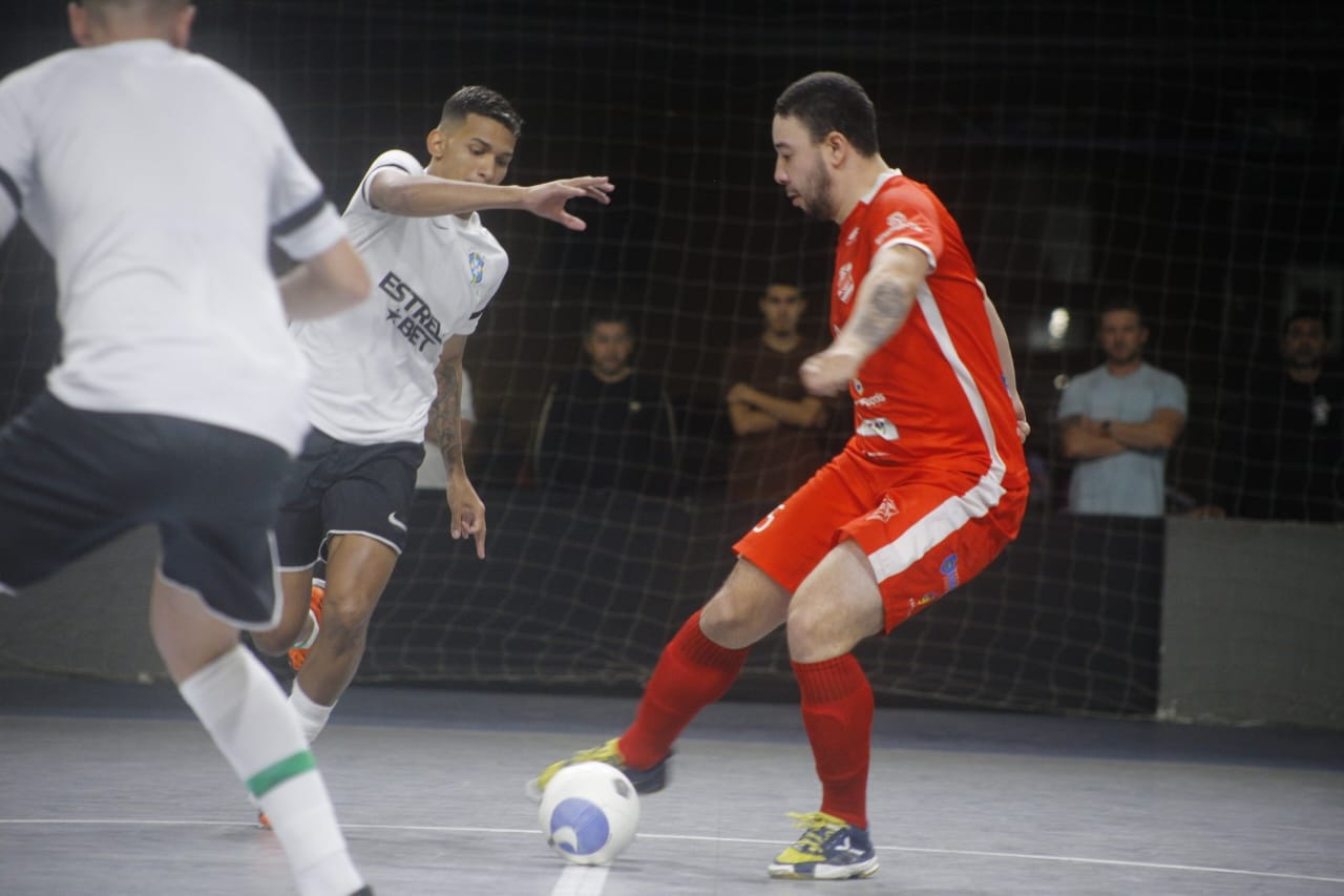 Seleção Brasileira de futsal faz dois jogos no Oeste do PR